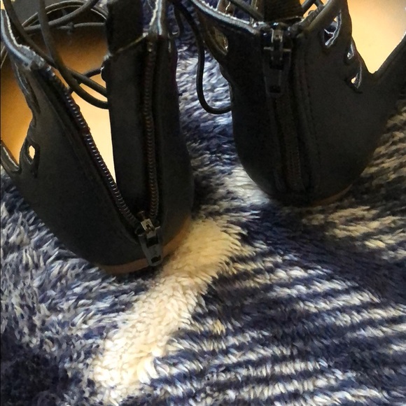 Old Navy Toddler size 7 lace up dress shoes NWOT - Picture 4 of 4